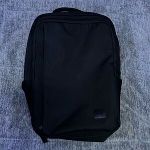 Herschel Kaslo Backpack | Tech - 30L with toiletry pouch. Both black.